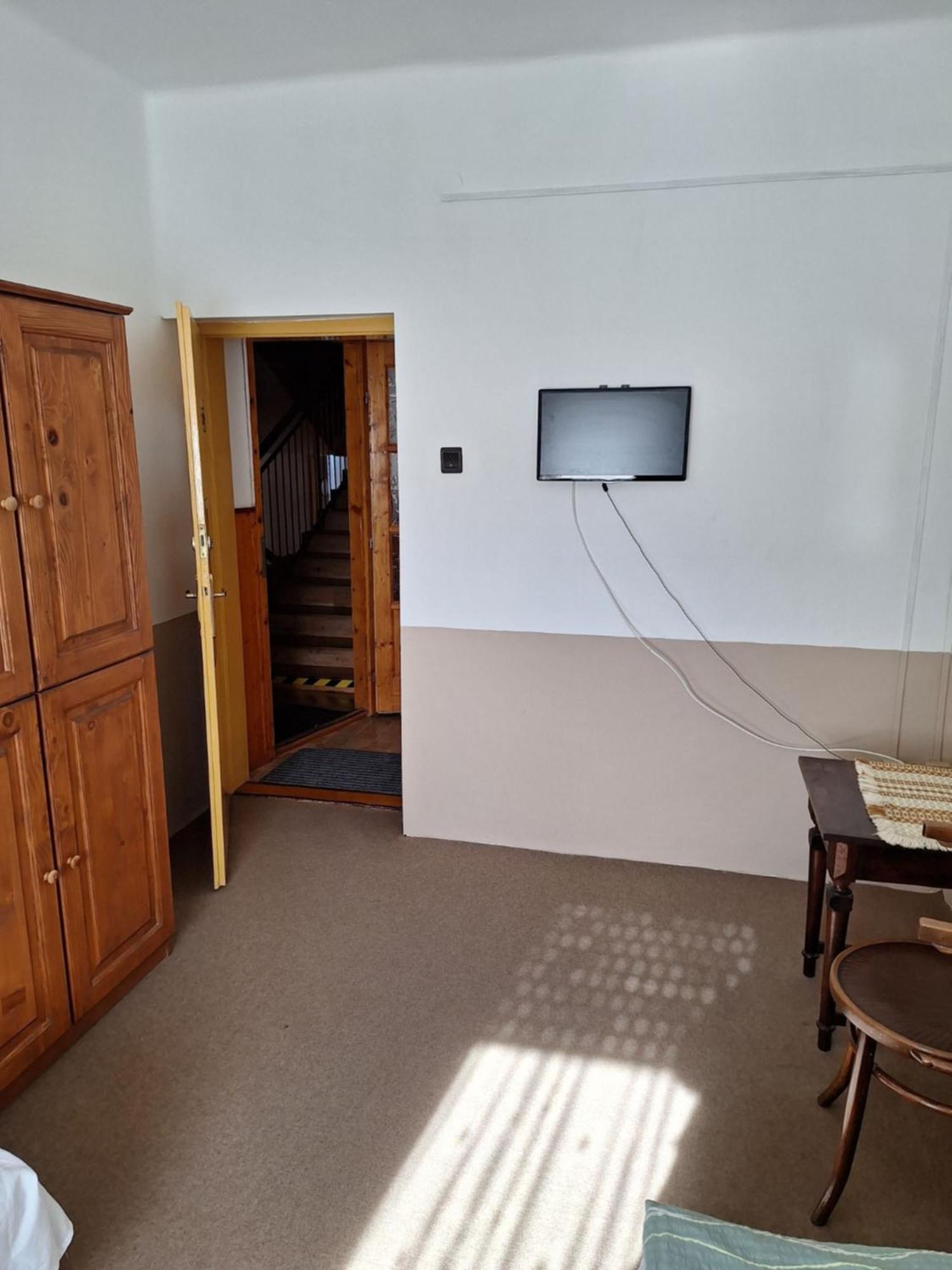 Mezőkövesd Fenyo Panzio Bed & Breakfast エクステリア 写真